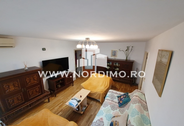 Apartament cu 4 camere, 2 bai, renovat, Berceni